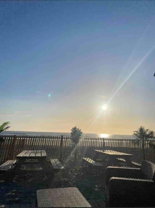 Studio Entre Mer Et Dunes Avec Balcon Vue Laterale Mer 50M Plage Pour 3 Pers Wifi Menage Compris フォール・マオン・プラージュ エクステリア 写真